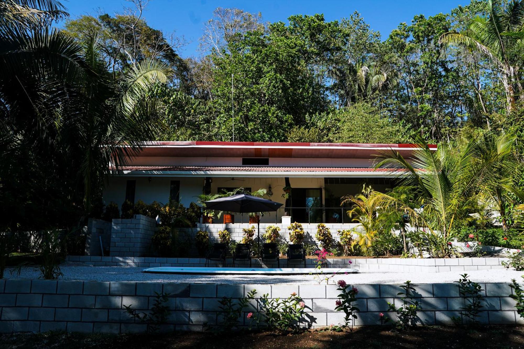 House In The Palm Forest Карильо Екстериор снимка
